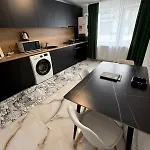 3 Curte Parcare Privata Centru