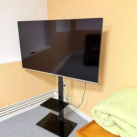 3 Curte Parcare Privata Centru