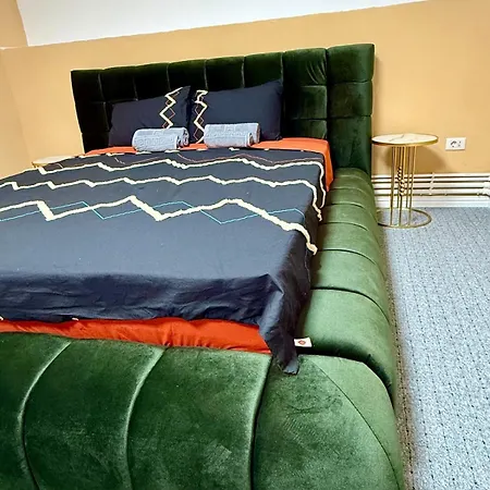 Appartement 3 Curte Parcare Privata Centru Craiova