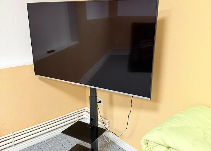 3 Curte Parcare Privata Centru